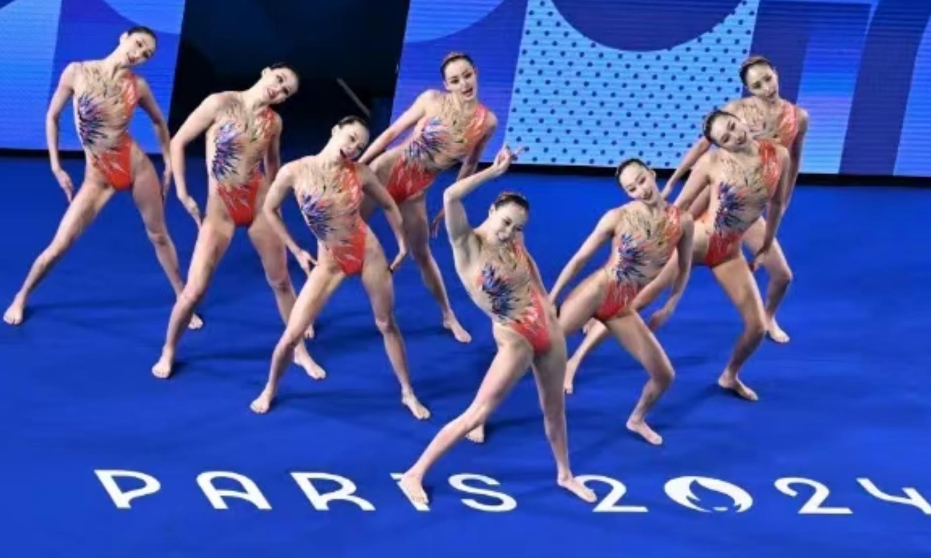 详解棒球规则中的满垒保送判定当投手失去准星时的心理崩溃